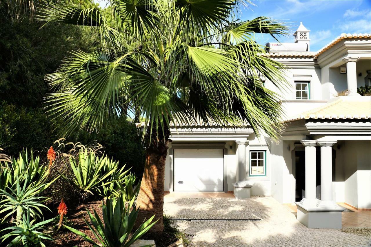 Charming Exceptional Golf Villa In Algarve Distrikt Distrikt Faro Exterior foto